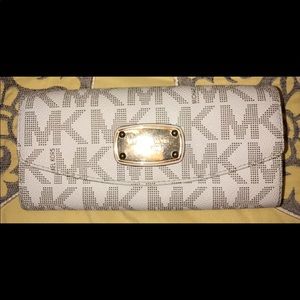 Michael Kors Canvas Wallet